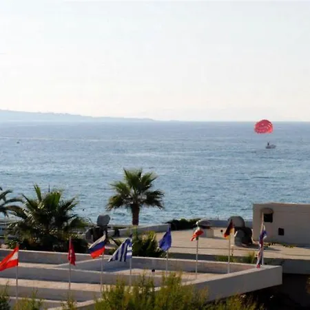Aparthotel Primavera & Malia (Crete)