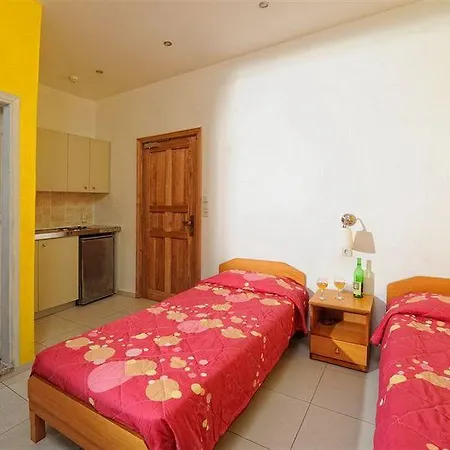 Aparthotel Primavera &